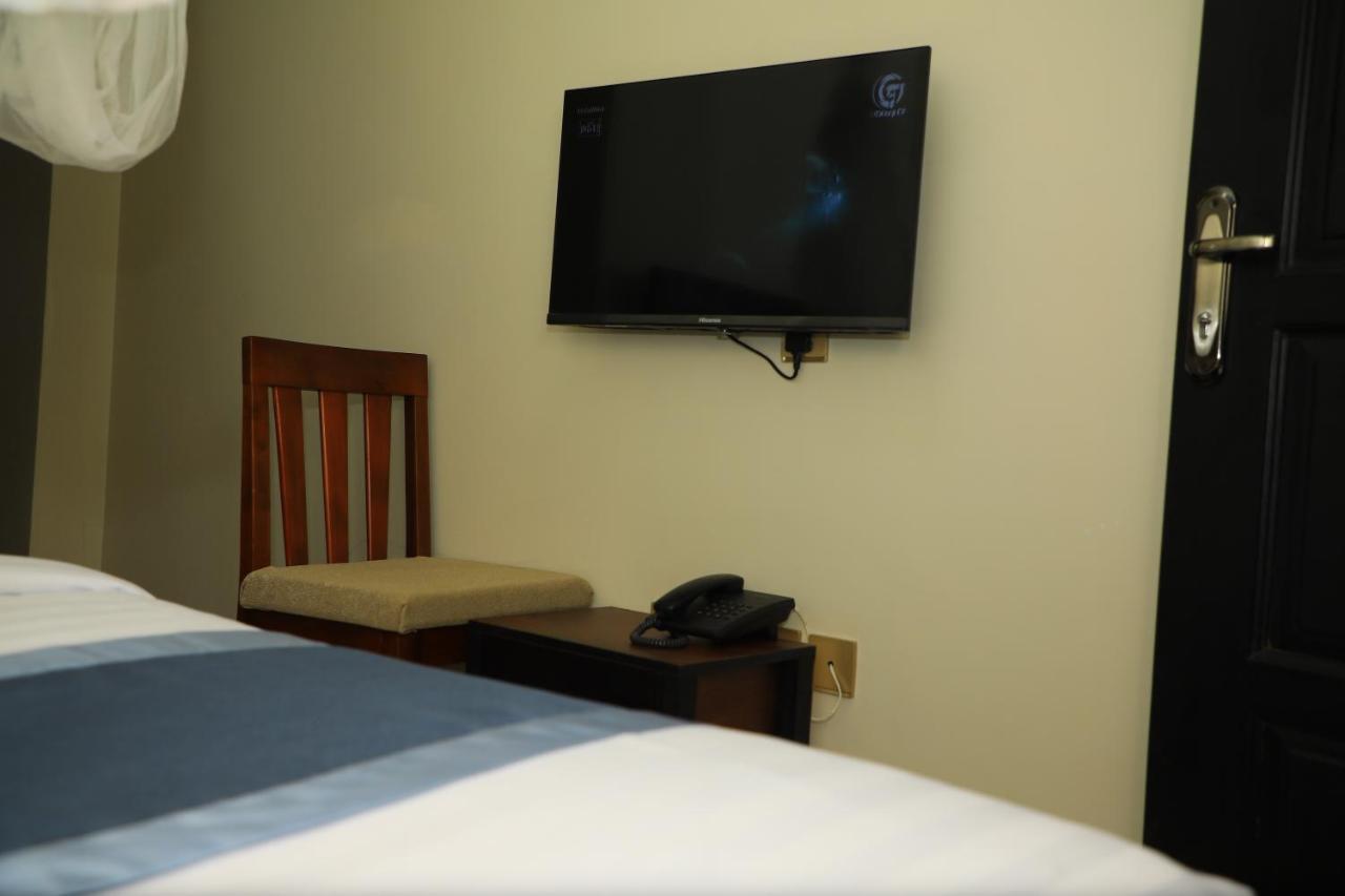 Galaxy Motel Kampala Esterno foto