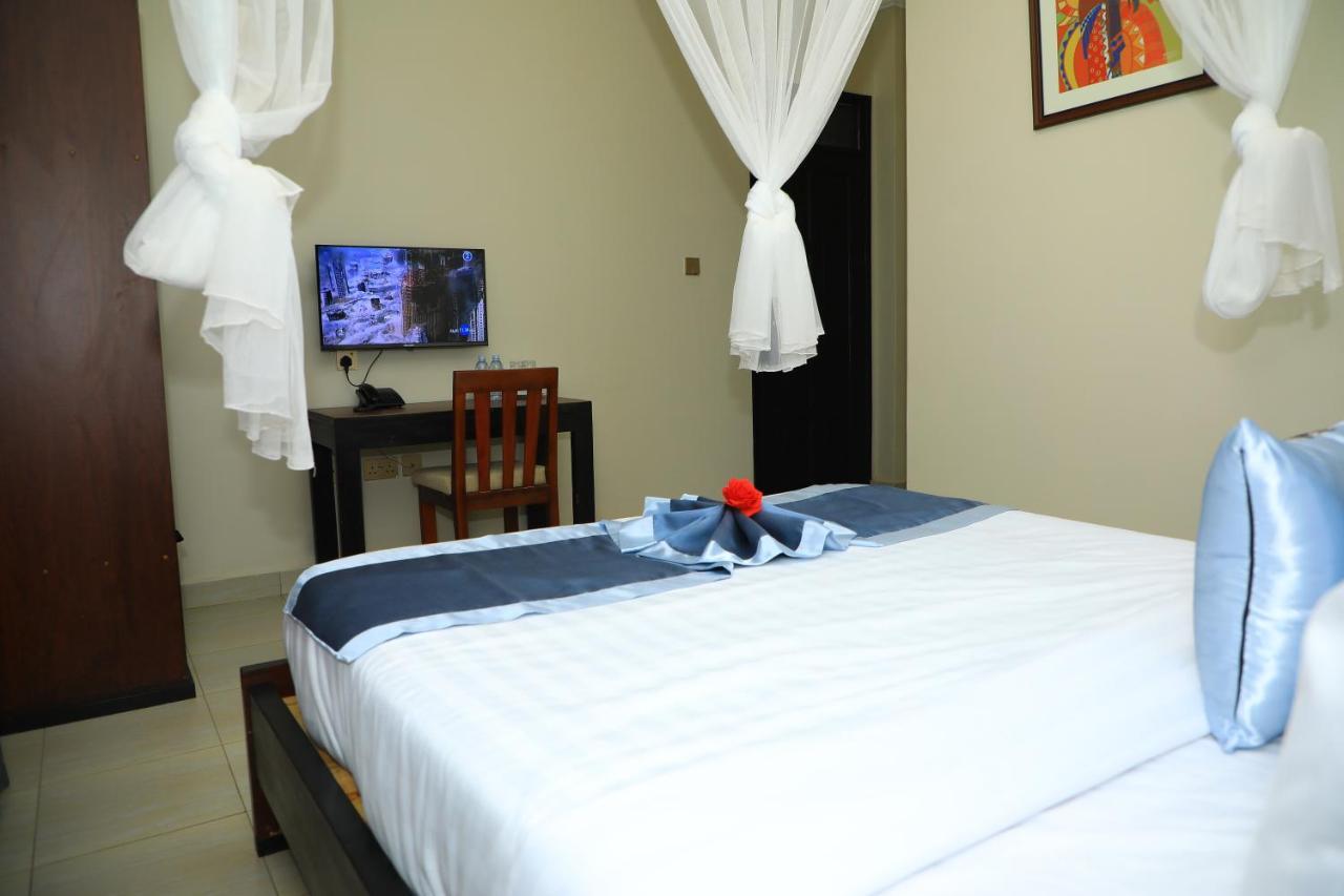 Galaxy Motel Kampala Esterno foto